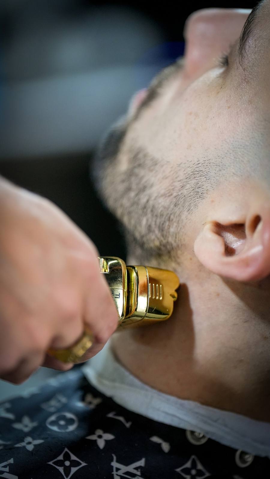 Ritual de afeitado clásico en The Brooklyn Barber